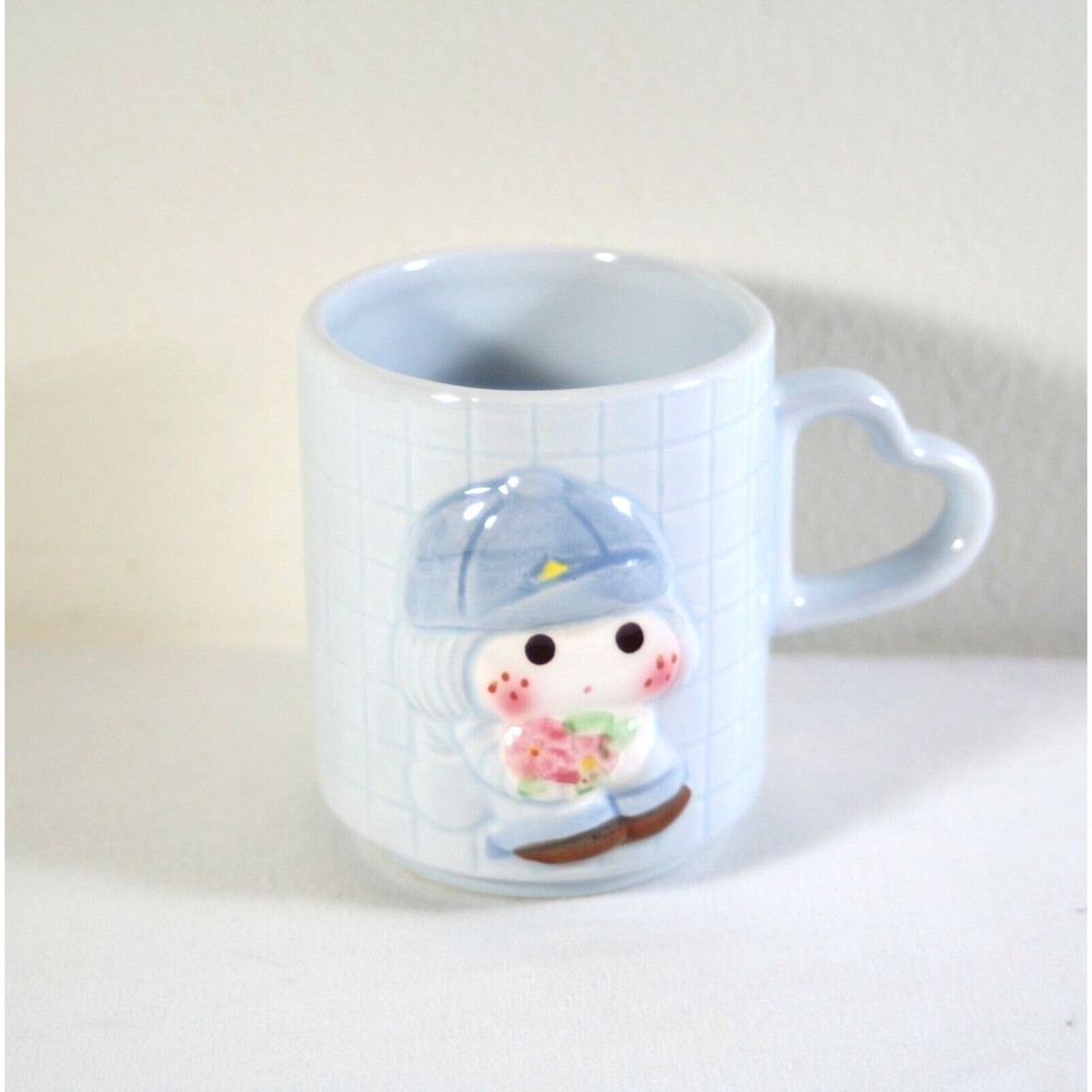 Treasure Masters Valentines Mini Coffee Mug 3D Boy w/ Flowers Heart Handle Blue